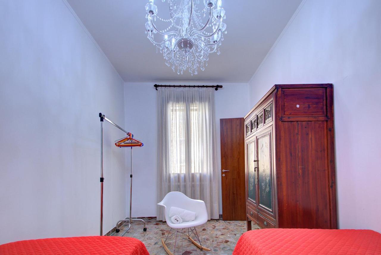 Sunny Ghetto Canalview Venice Ngoại thất bức ảnh