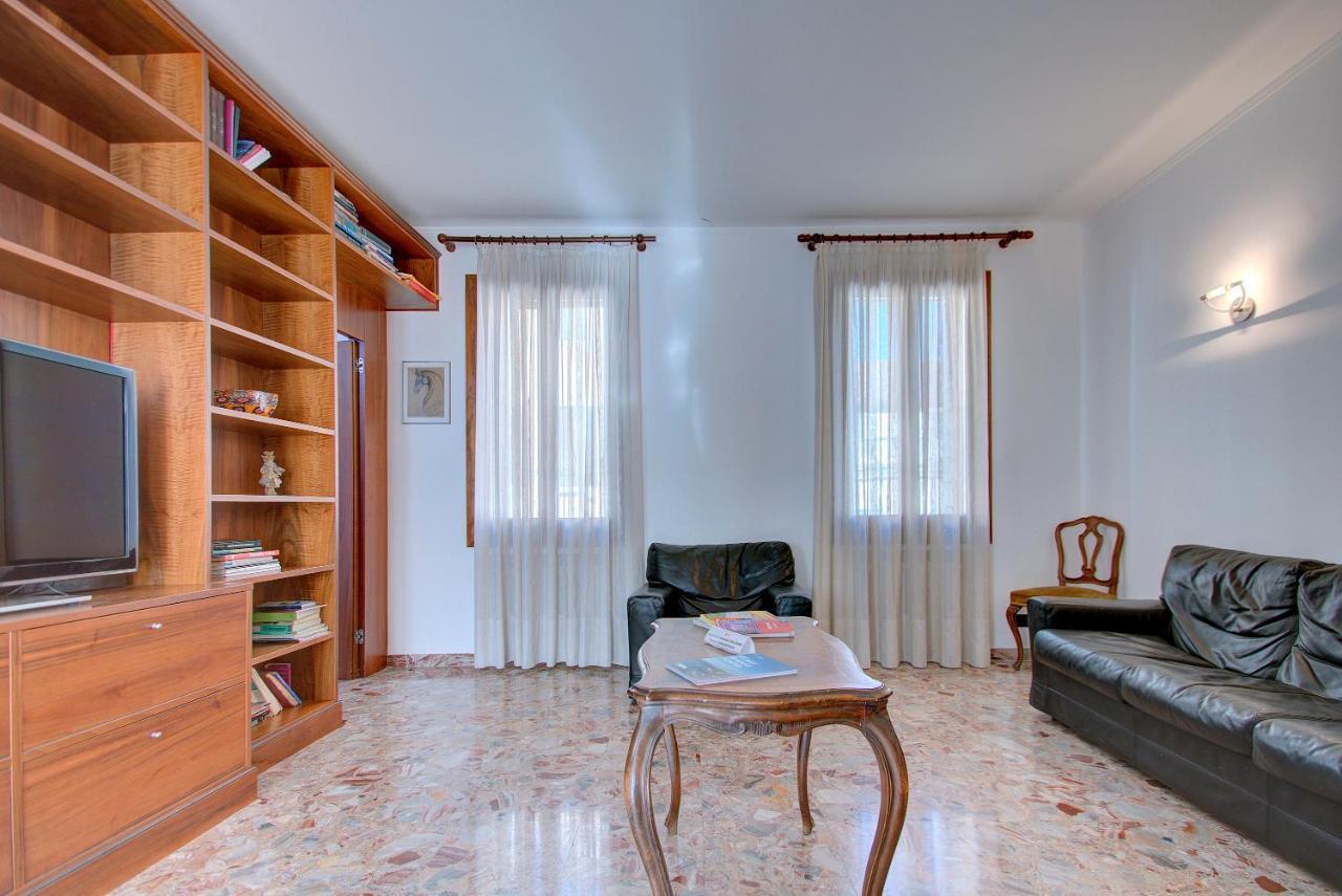 Sunny Ghetto Canalview Venice Ngoại thất bức ảnh