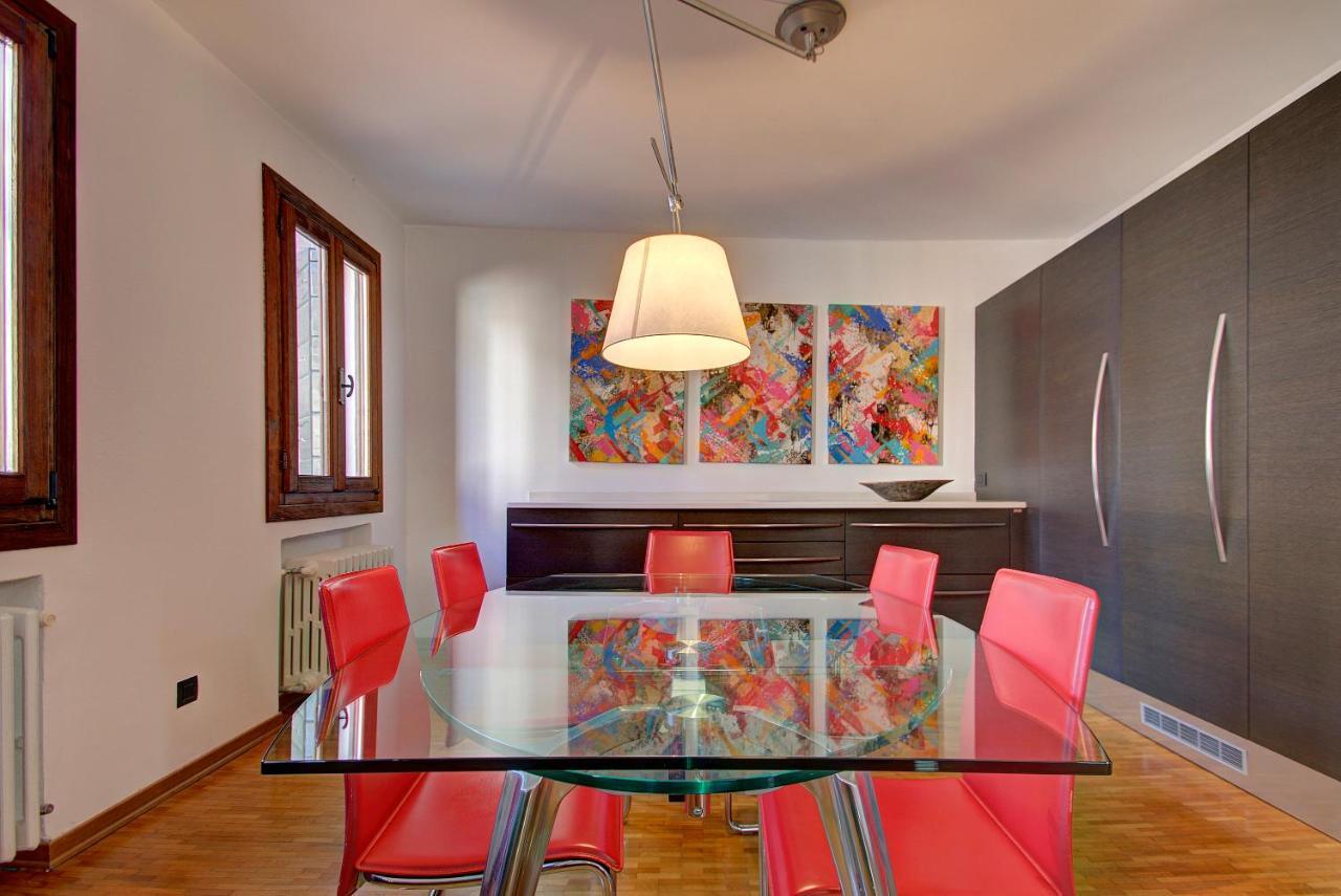 Sunny Ghetto Canalview Venice Ngoại thất bức ảnh